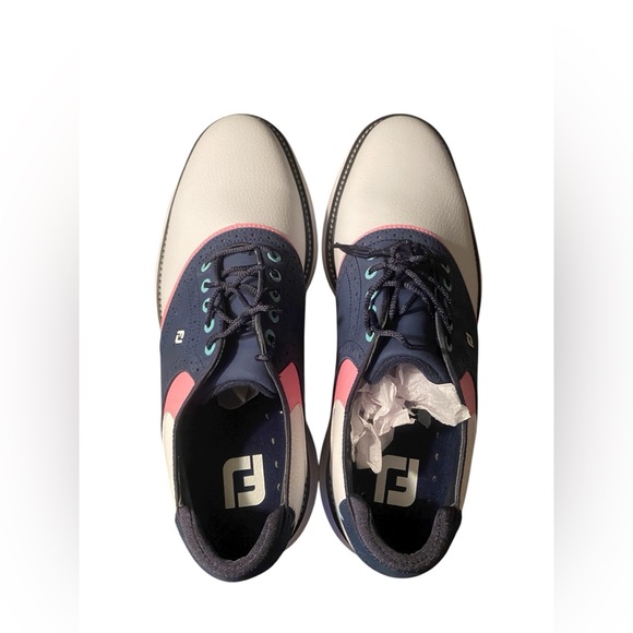 FootJoy Traditions mens golf shoes. Size 11. New in box. - Picture 7 of 13